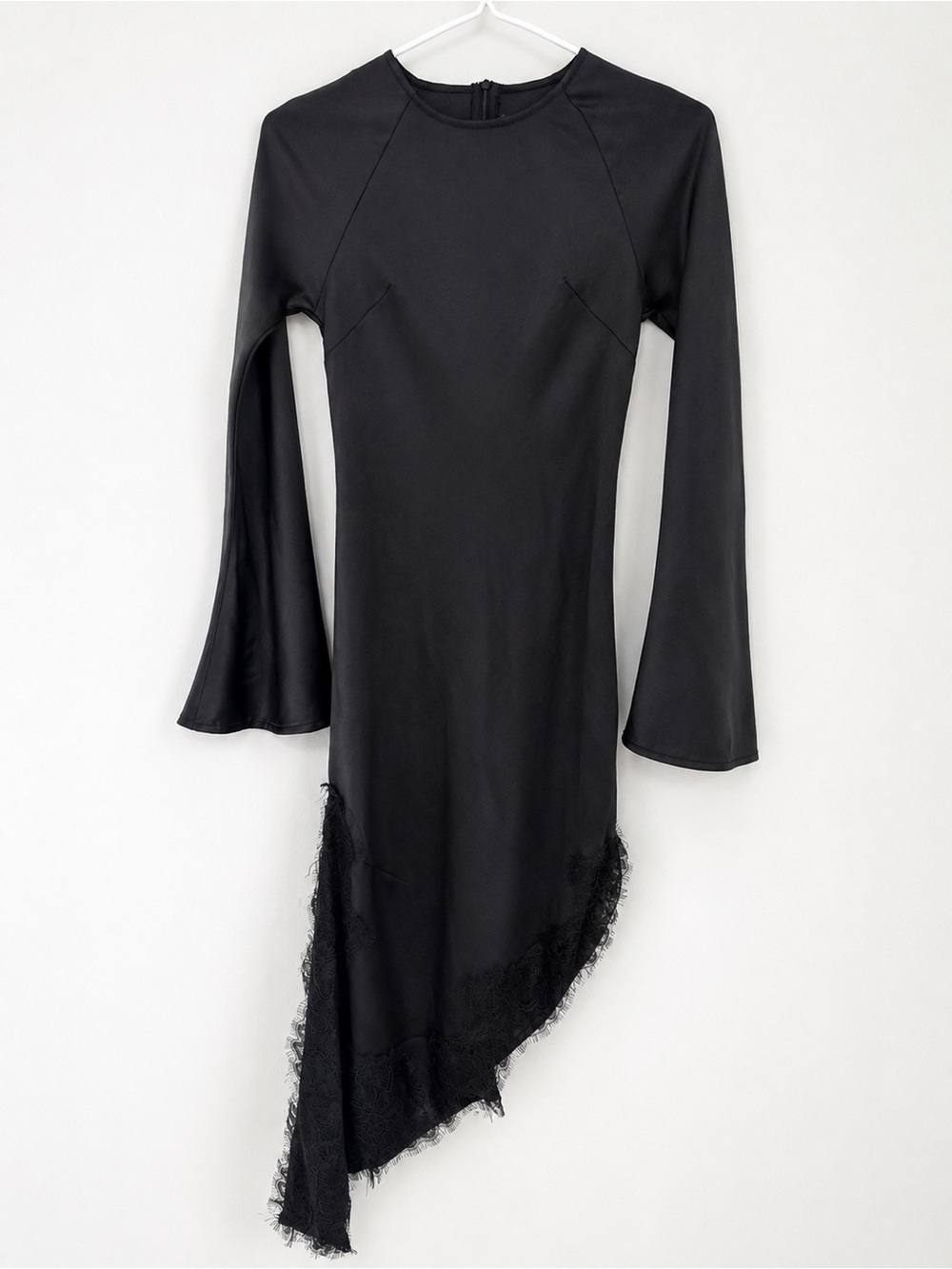 Elegant Black Asymmetric Lace-Hem Long-Sleeve Dress